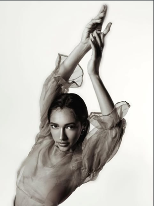Mirna Sterenberg — Modelo